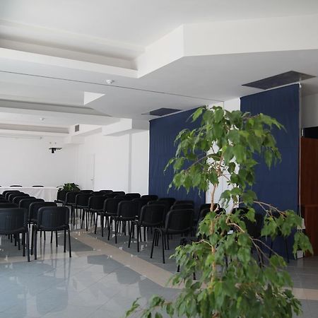 Hotel Arcus Residence 梅杜林 外观 照片