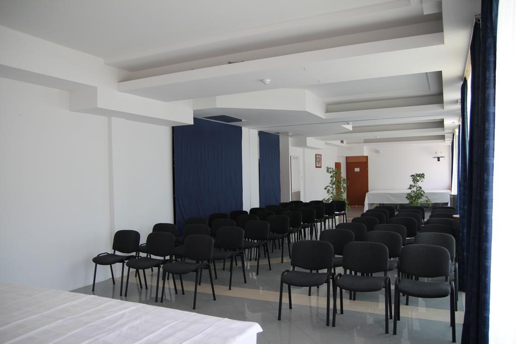 Hotel Arcus Residence 梅杜林 外观 照片