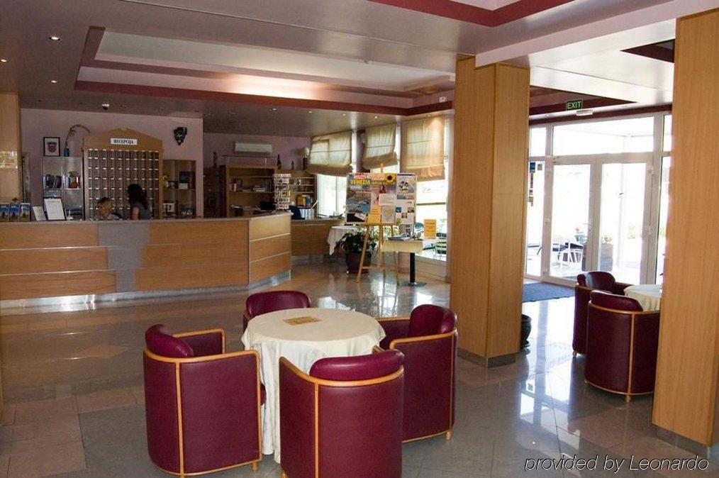 Hotel Arcus Residence 梅杜林 外观 照片