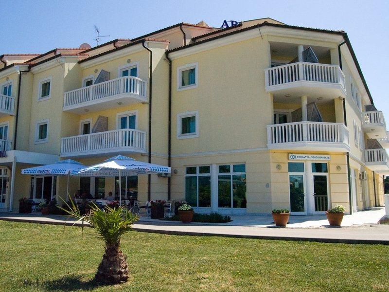 Hotel Arcus Residence 梅杜林 外观 照片