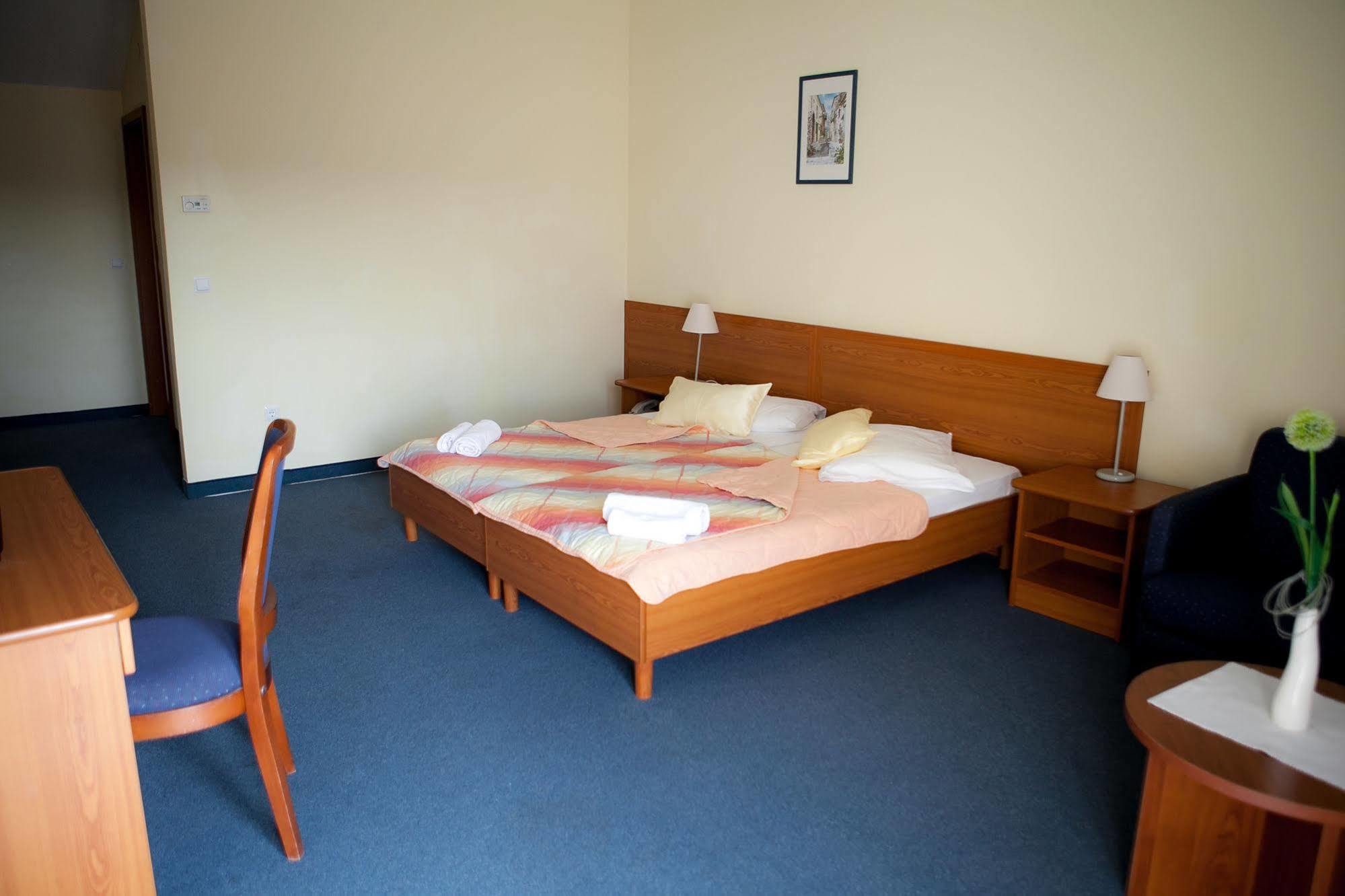 Hotel Arcus Residence 梅杜林 外观 照片