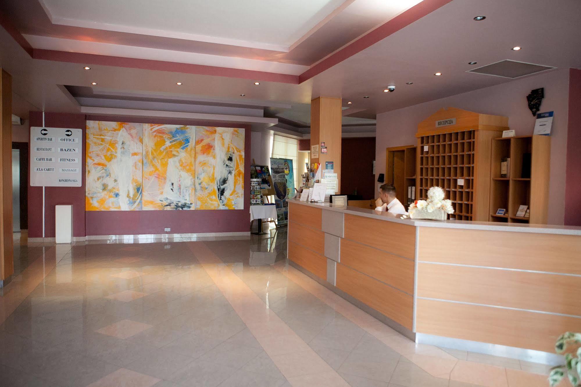 Hotel Arcus Residence 梅杜林 外观 照片