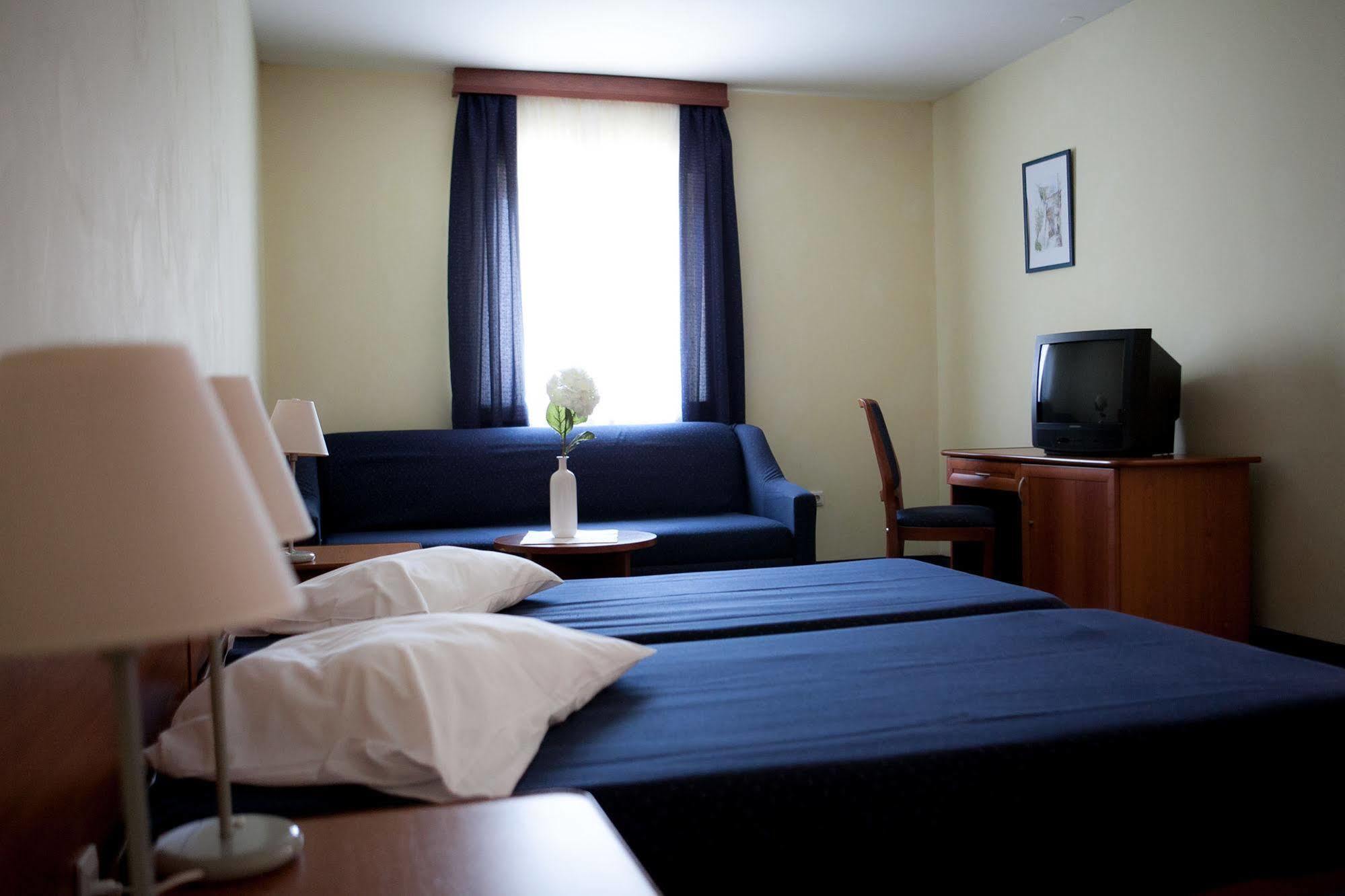 Hotel Arcus Residence 梅杜林 外观 照片