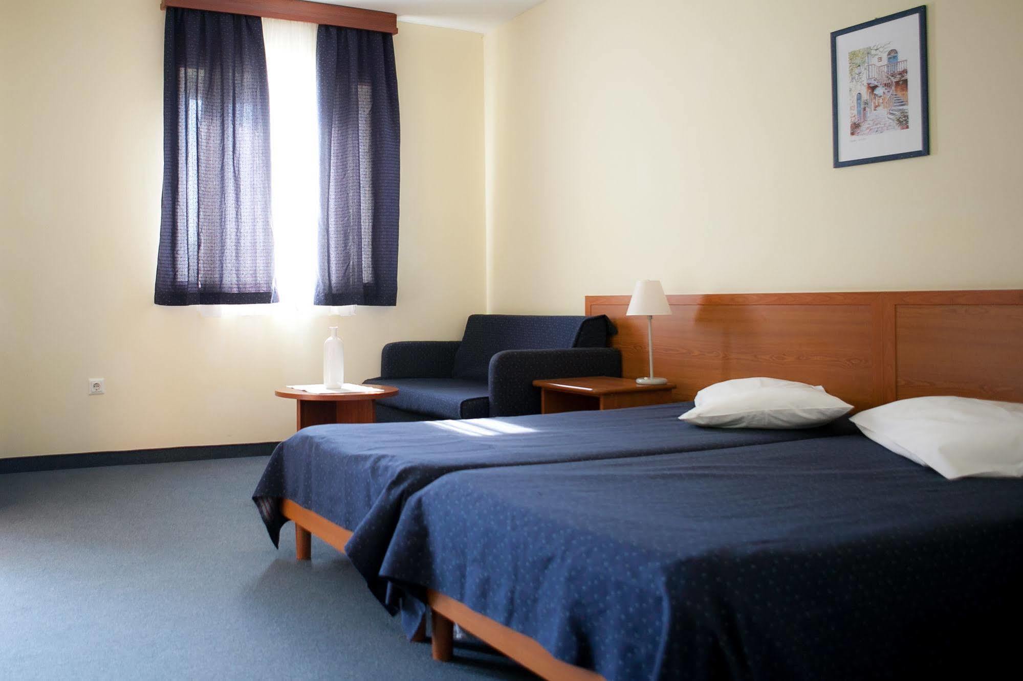 Hotel Arcus Residence 梅杜林 外观 照片